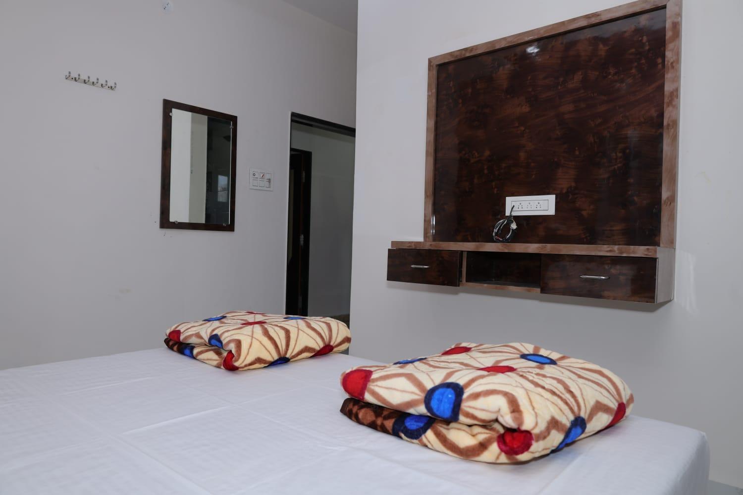 Shree Jyotirlinga Residency Hotel Ellora Exterior photo