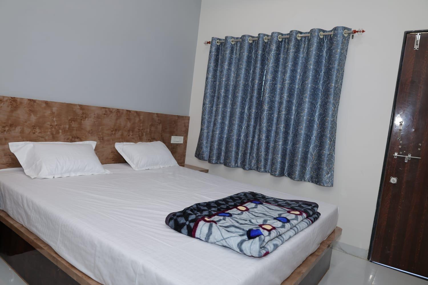 Shree Jyotirlinga Residency Hotel Ellora Exterior photo