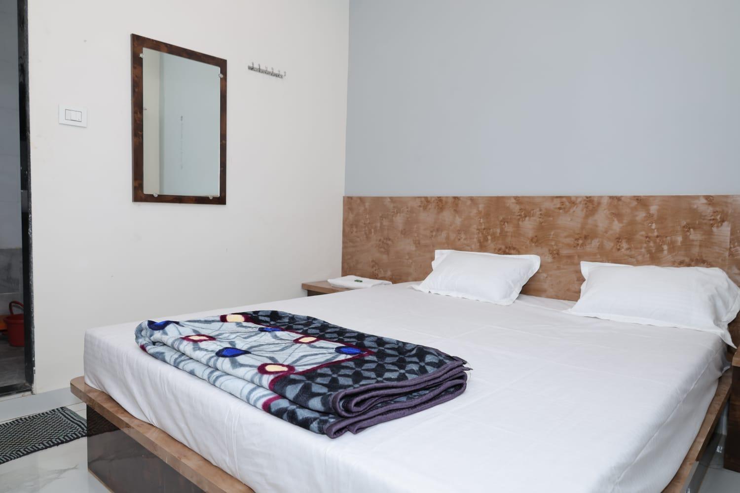 Shree Jyotirlinga Residency Hotel Ellora Exterior photo